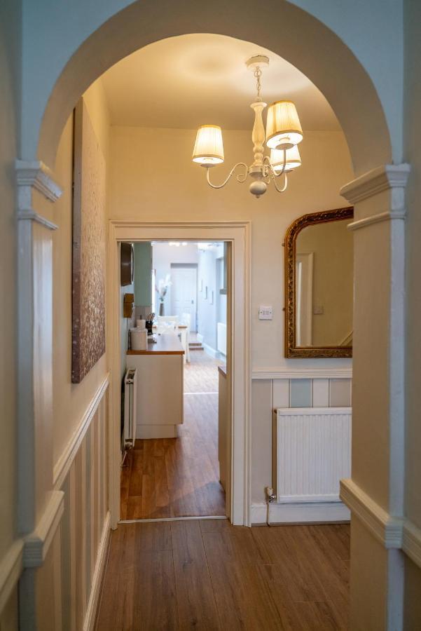 Villa 18Th Century Townhouse In Chester City Centre Exterior foto